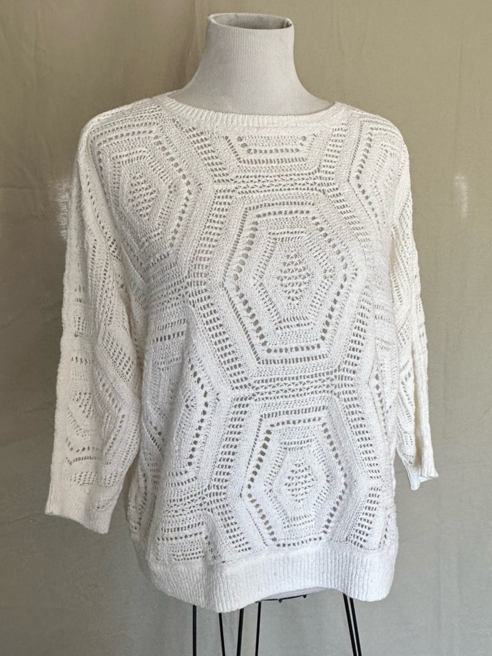 J. Jill White Crochet Openwork Scoopneck Pullover Knit sweater large geometric